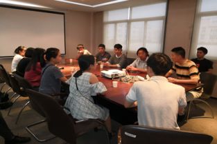 市場營銷專業(yè)學(xué)生職業(yè)生涯規(guī)劃,市場營銷專業(yè)學(xué)生就業(yè)崗位,市場營銷專業(yè)學(xué)生簡歷