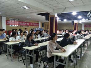 大學(xué)生創(chuàng)新創(chuàng)業(yè)的現(xiàn)狀背景