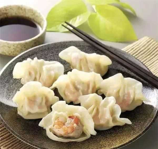 蒸餃用屜布怎么能不粘，蒸餃子要怎么才不會(huì)粘在一起？圖6