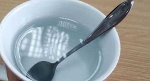 白醋和水泥會產生什么反應