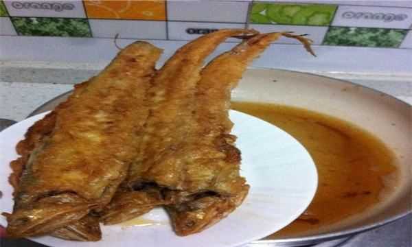 小魚用什么辨別味道,如何挑選新鮮的魚頭圖3