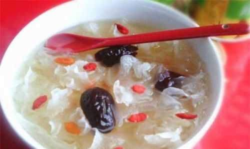 怎么熬銀耳湯又快又稠，銀耳泡多久比較好煮