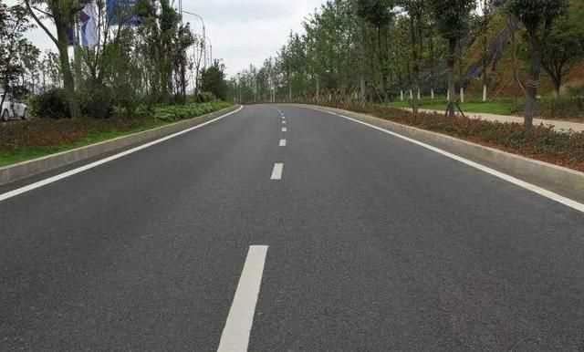 柏油馬路和瀝青馬路區(qū)別，柏油馬路和瀝青路有什么區(qū)別啊？圖4