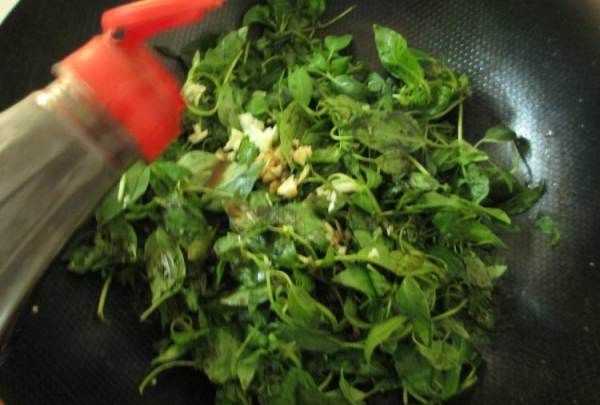 黃瓜荊芥怎么調,完美的黃瓜變蛋拌荊芥怎么做好吃又簡單圖7