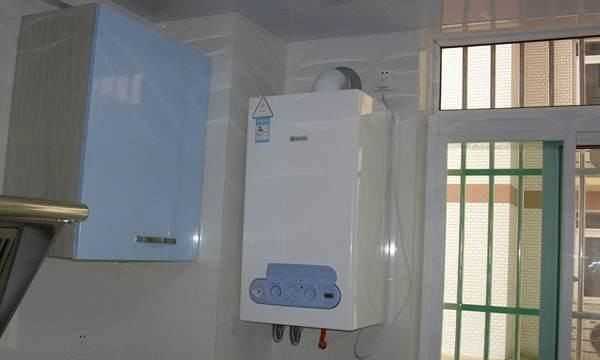 天然氣壁掛爐結(jié)冰怎么辦,壁掛爐在水壓不夠的情況下凍住了怎么辦沒(méi)法啟動(dòng)圖4
