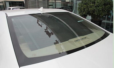 深秋的駕車安全知識(shí)