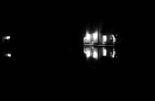 關(guān)于秋夜孤獨的詩句