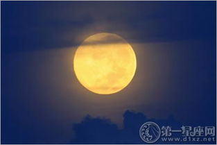 關(guān)于中秋節(jié)的詩(shī)句古詩(shī)大全四句
