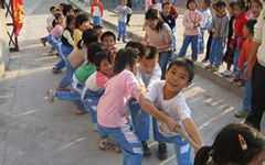 小學作文200字校園生活