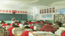 校園里朗朗的讀書聲寫作文