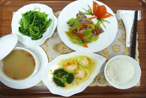 剖腹產(chǎn)月子餐注意事項,月子餐的特點與注意事項,月子餐制作的注意事項