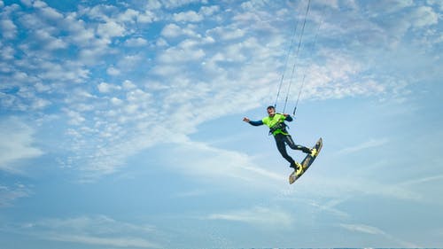 精選表達(dá)元旦快樂(lè)的QQ祝福語(yǔ)匯編32條