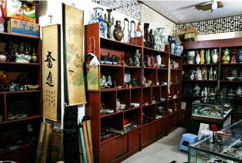 國內(nèi)各地古玩城大量倒閉，罪魁禍?zhǔn)椎降资歉叻孔膺€是古玩電商？