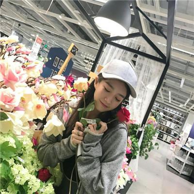 祝生日快樂(lè)的說(shuō)說(shuō)：我要和你說(shuō)一輩子的生日快樂(lè)