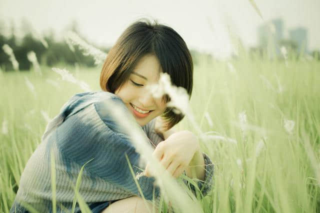人生說(shuō)說(shuō)心情短語(yǔ) 未來(lái)美不美，取決于你現(xiàn)在拼不拼