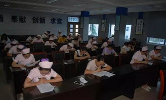 不斷夯實(shí)護(hù)理專業(yè)理論知識基礎(chǔ)